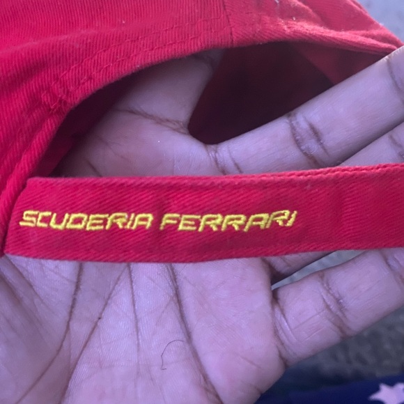 Ferrari Red Cap - Picture 3 of 5